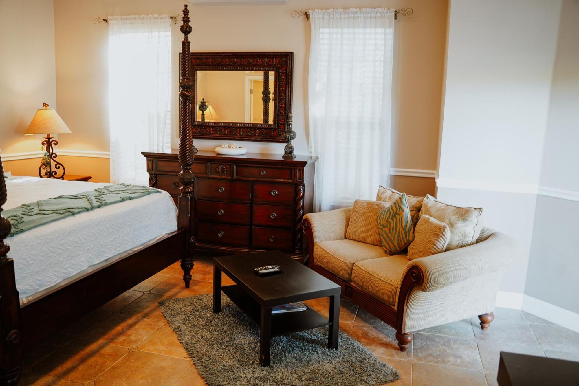Shangri-La Boutique Bed & Breakfast West Bay Camera foto